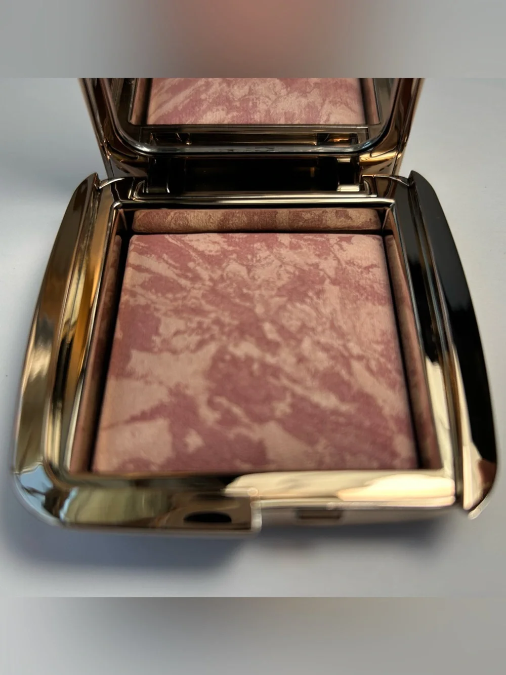 NWT🌷Hourglass Ambient Lighting Blush in “Mood Exposure”